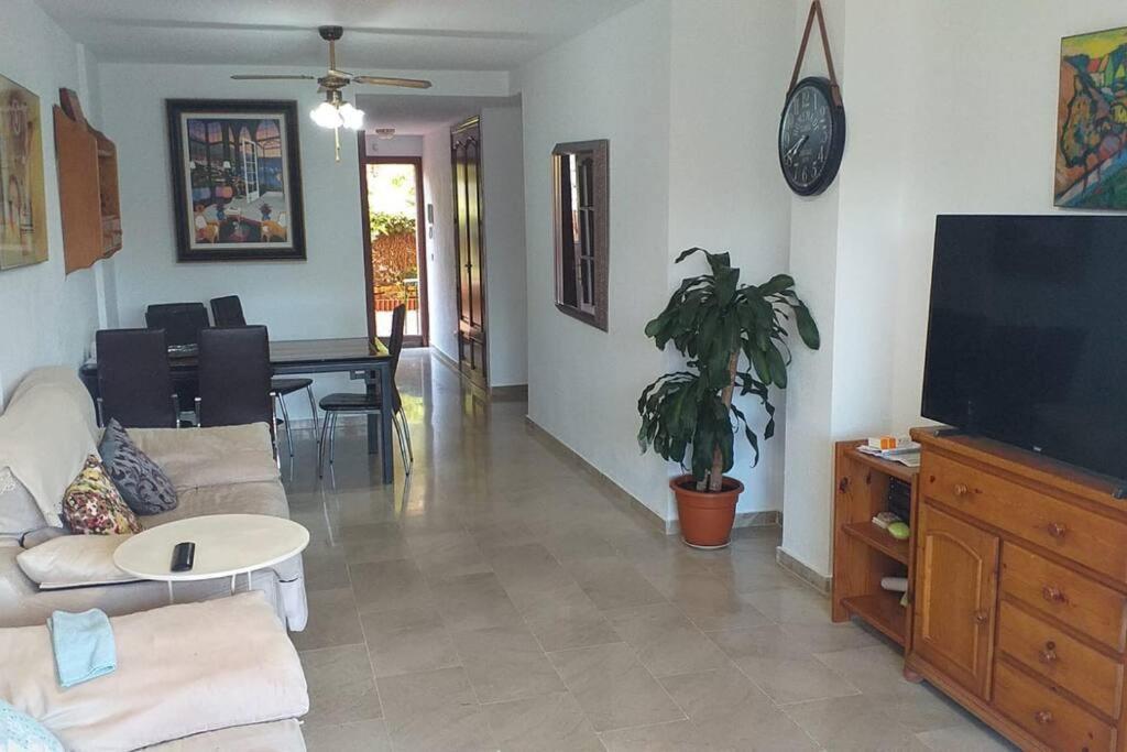 Ferienwohnung Planta Baja Cerca De La Playa Casares Costa Exterior foto